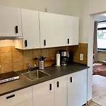 Hirsch Stadt 2 - Terrasse Mit Flussblick - Parkplatz Apartament *